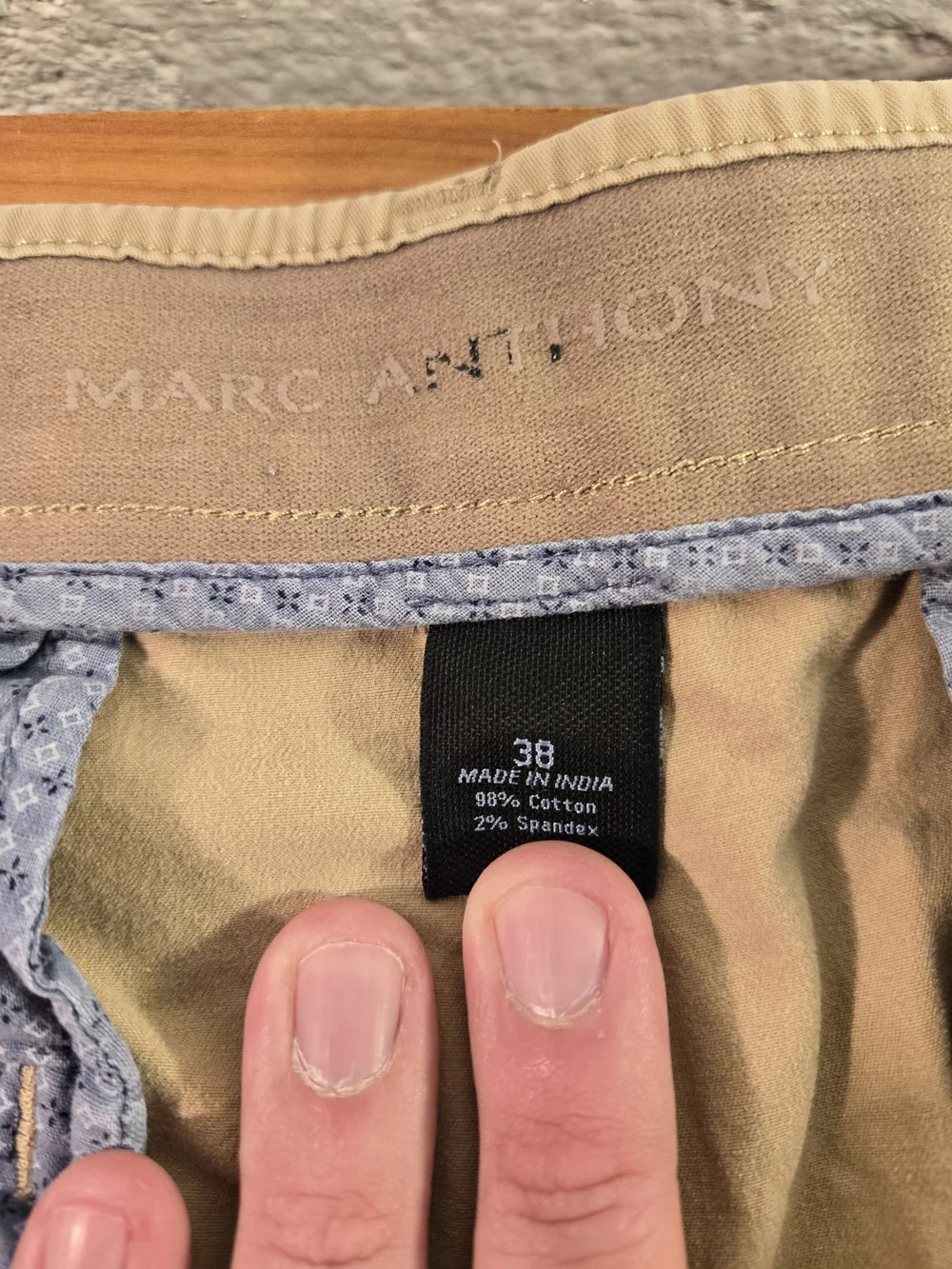 Marc Anthony Chino Tan Shorts Men's Size 38